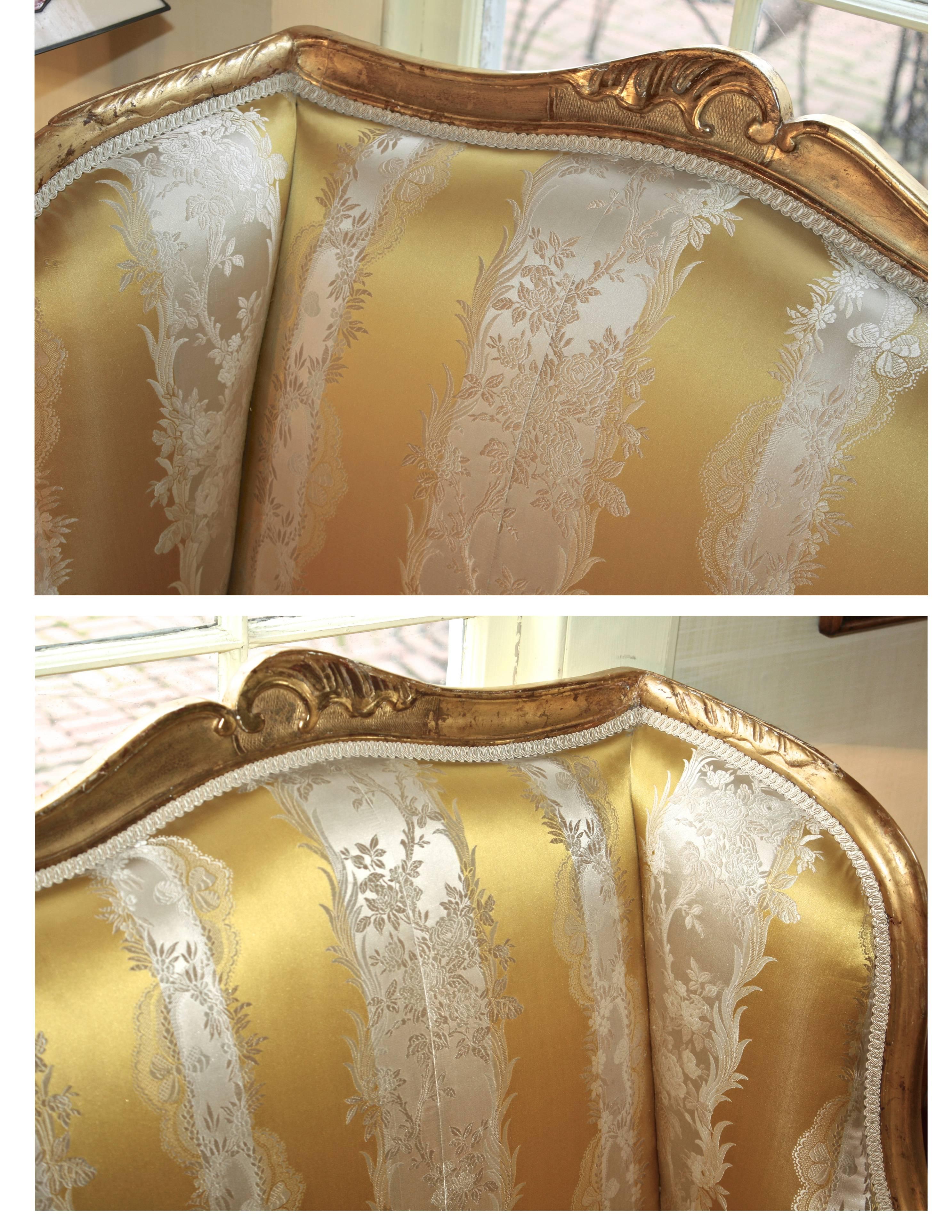 Hand-Carved Louis XV Giltwood French Canape a Oreilles For Sale