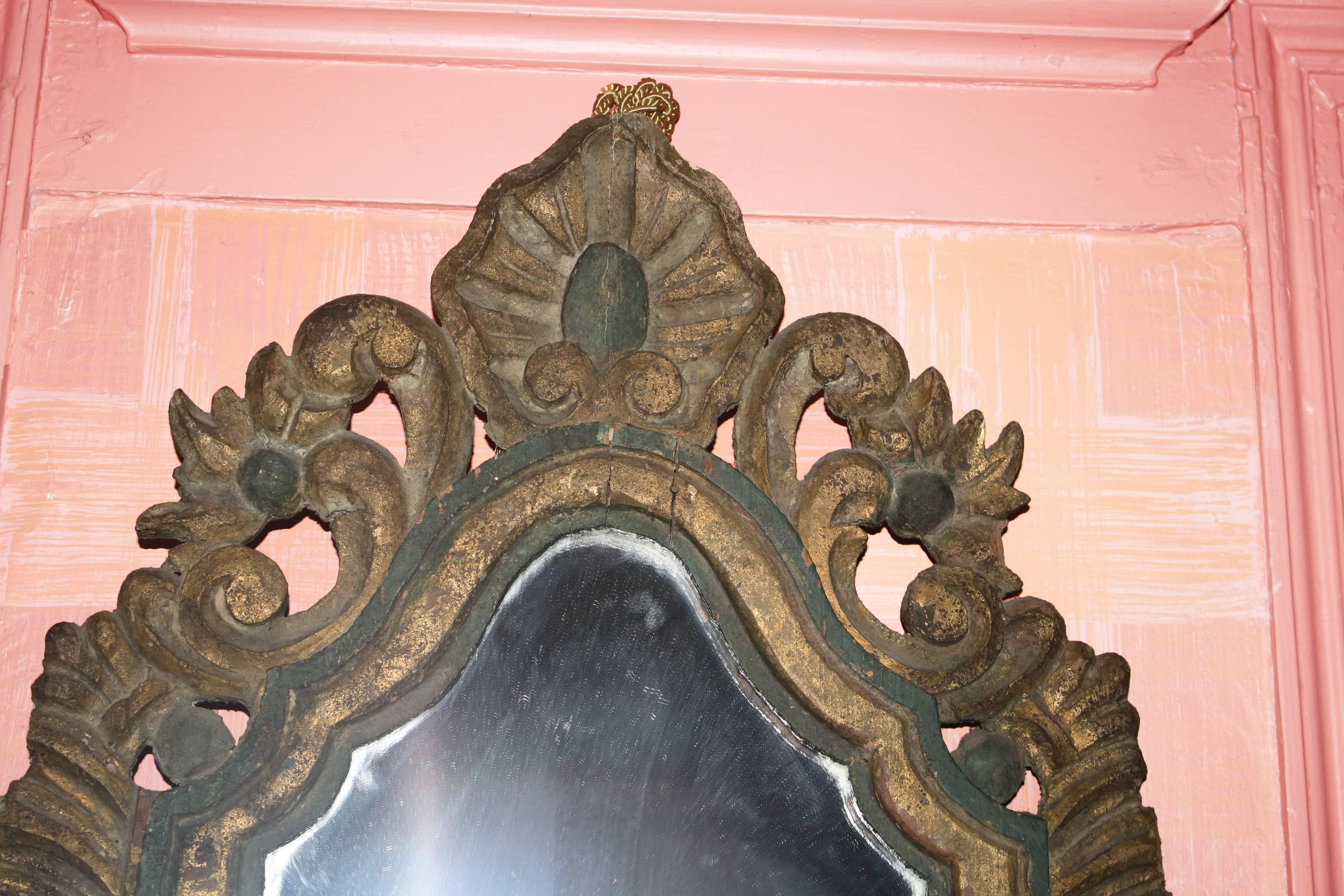 Italian Baroque Venetian Mirror In Distressed Condition For Sale In Woodbury, CT