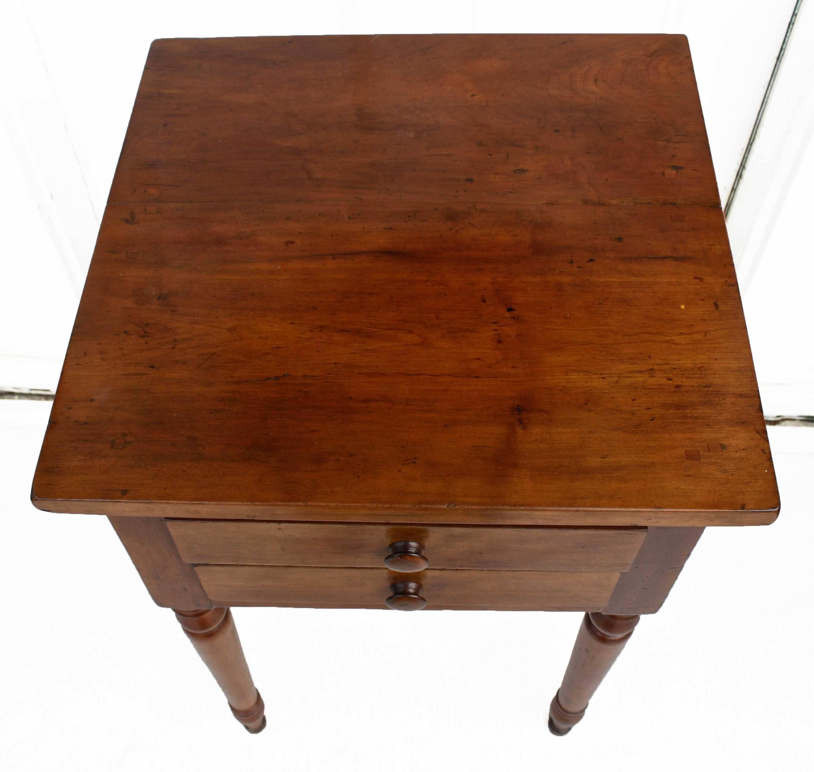 Hand-Crafted American Sheraton Cherrywood Side Table For Sale