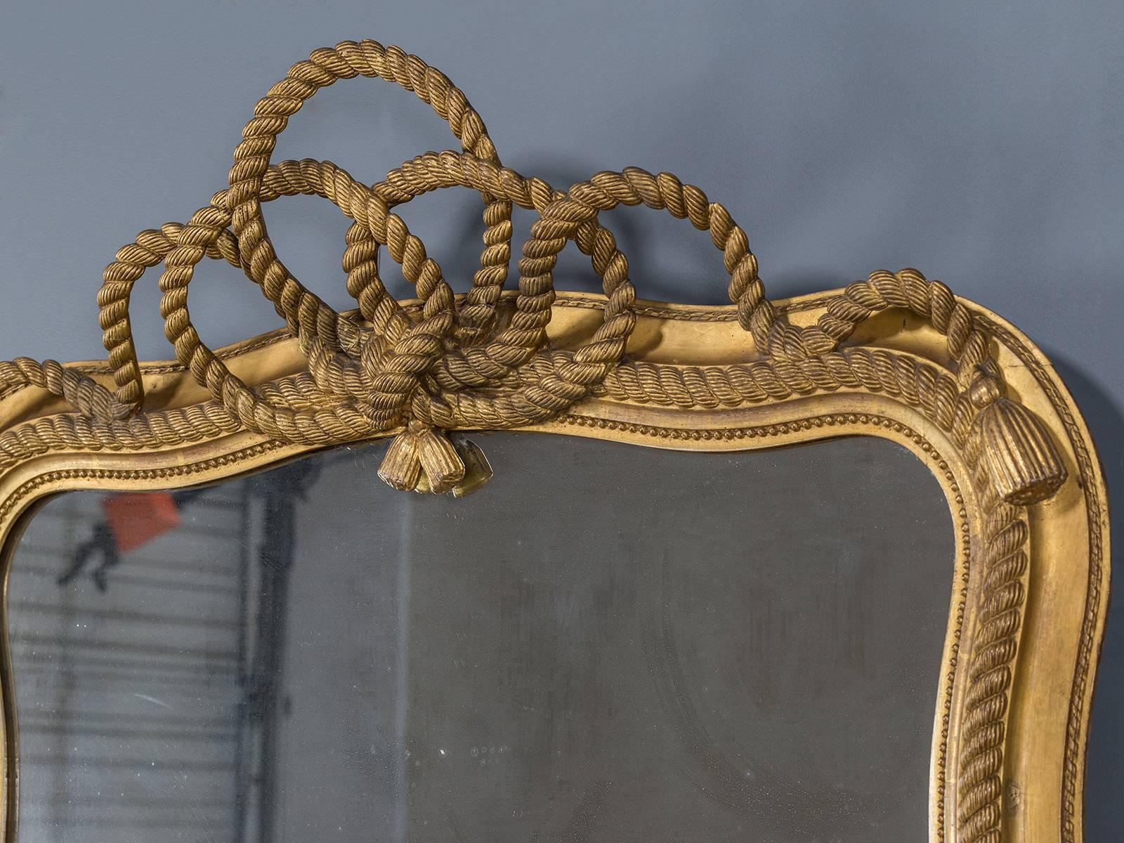 English Regency Period Rope Knot Bow Giltwood Mirror, circa 1830 In Excellent Condition In Houston, TX