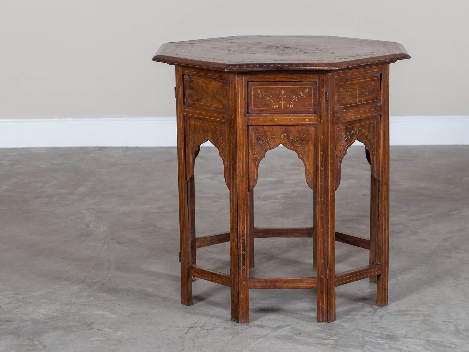 Anglo-Indian Antique Inlaid Rosewood, Ebony and Brass Hoshiapur Indian Table, circa 1890 For Sale