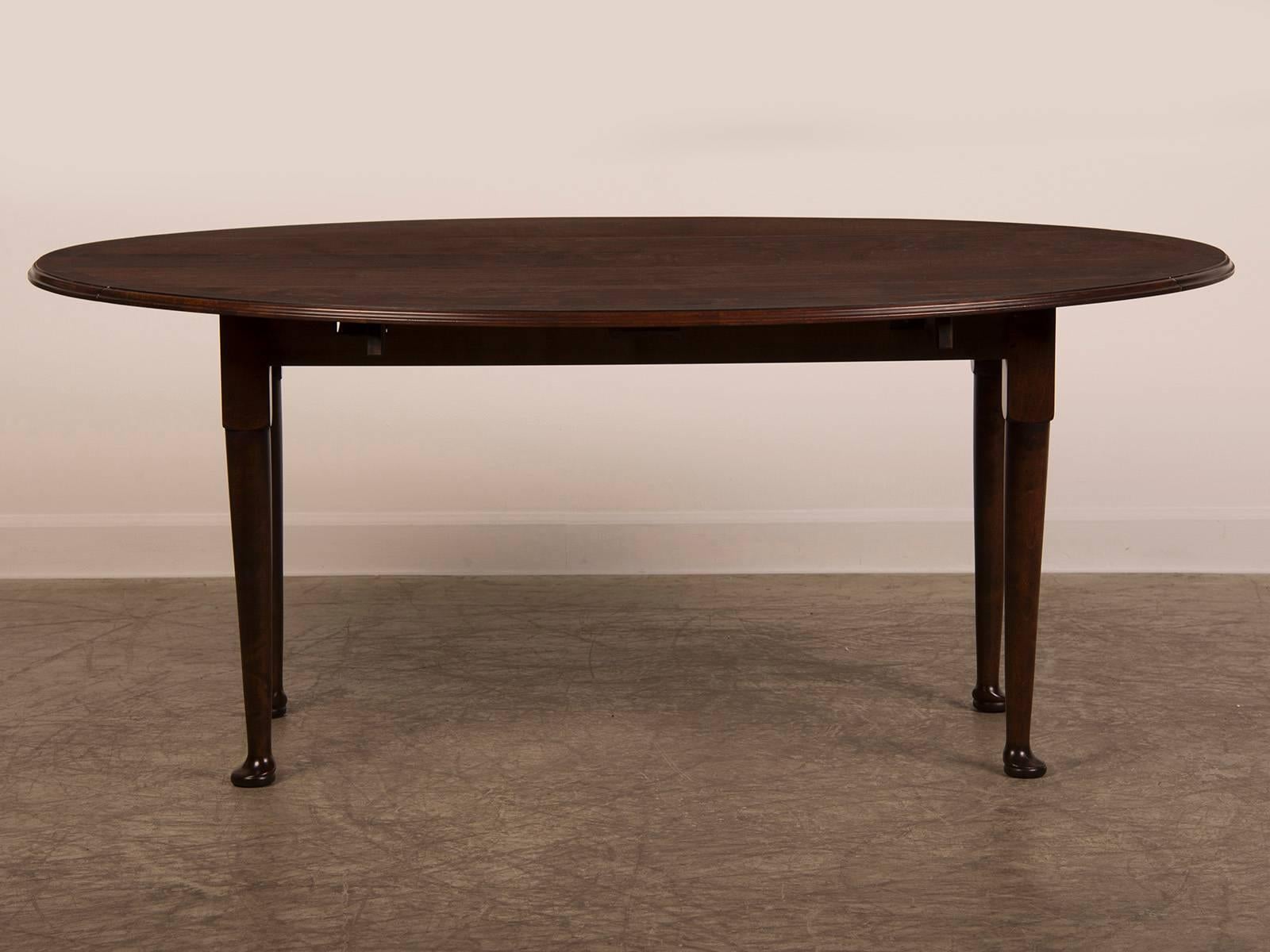 Queen Anne English Bespoke Made Oval Cherrywood Drop-Leaf Dining Table  For Sale