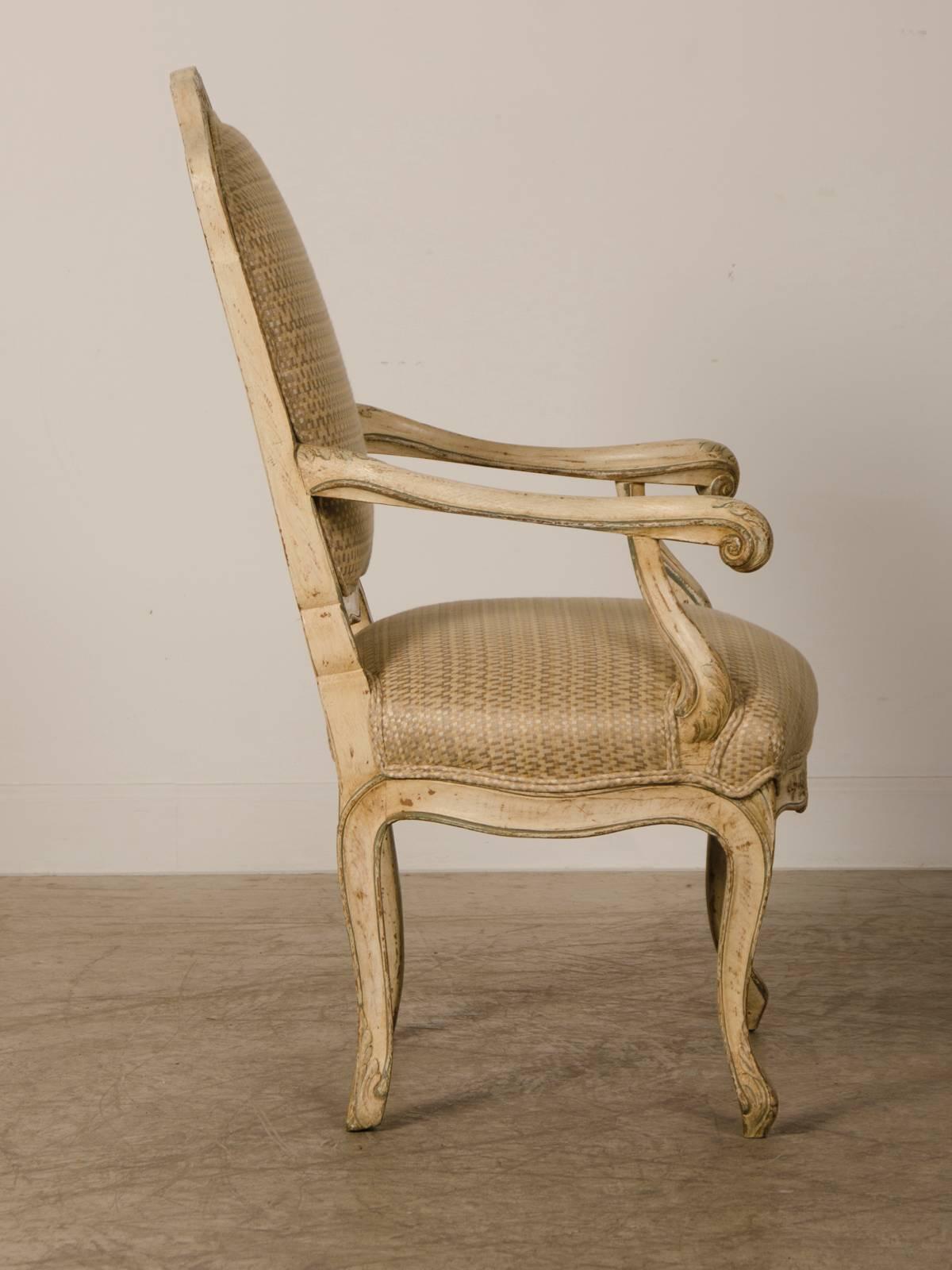 Pair of Louis XV Period Italian Armchairs, Original Painted Finish, circa 1770 For Sale 1