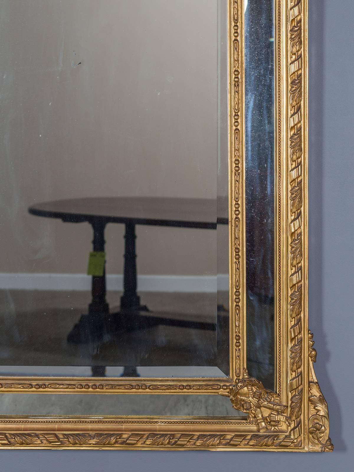 Antique Louis XVI French Giltwood Pareclose Mirror, circa 1890 For Sale 1