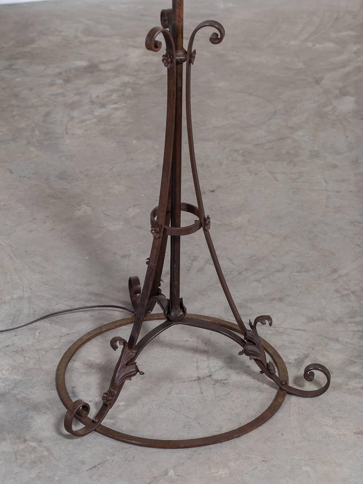 Early 20th Century Antique French Forged Iron Candle Stand Floor Lamp, circa 1900 For Sale