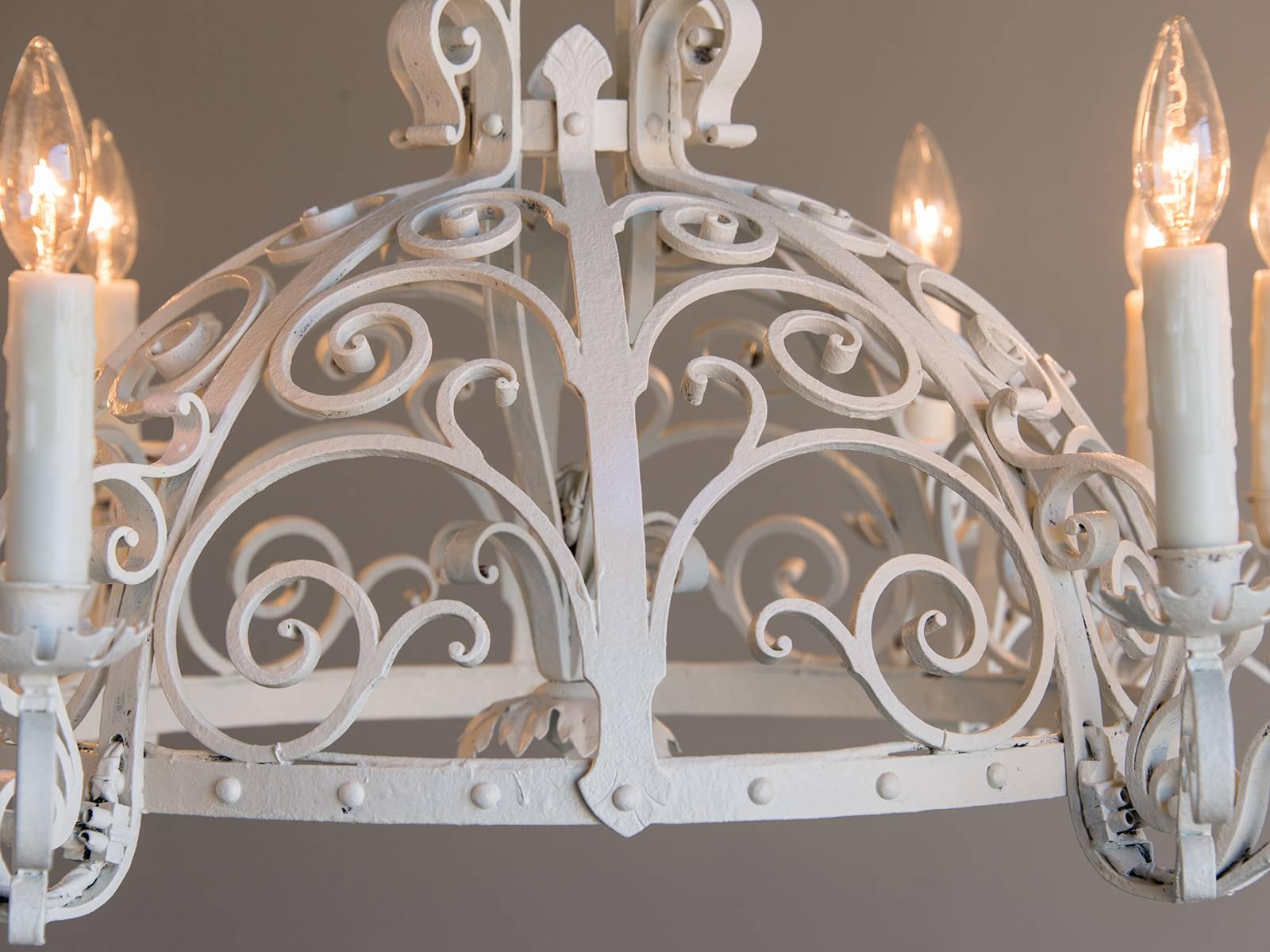 Antique French Forged Iron Painted Chandelier, Twelve Lights, circa 1910 In Excellent Condition In Houston, TX