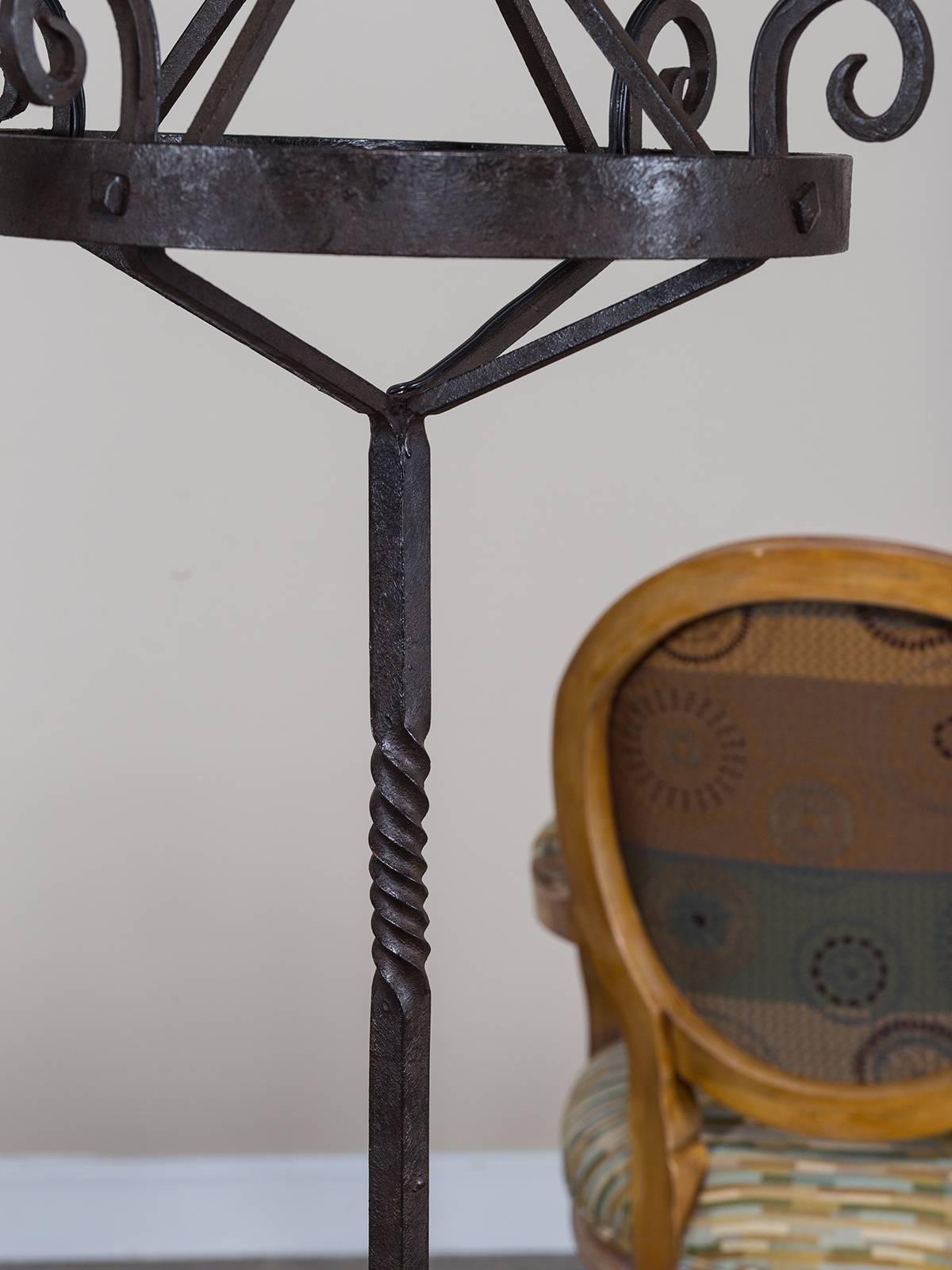 Antique French Forged Iron Floor Lamp, circa 1890 In Excellent Condition For Sale In Houston, TX