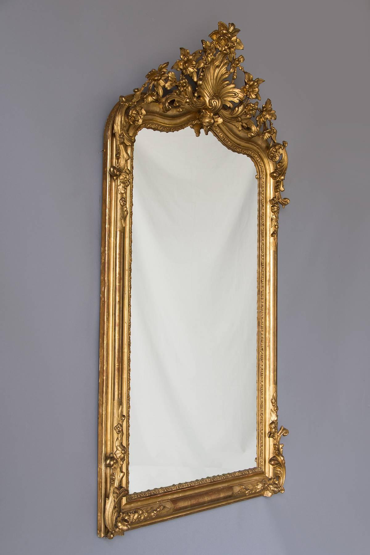 French Régence Antique Gold Leaf Mirror, circa 1880 In Excellent Condition In Houston, TX