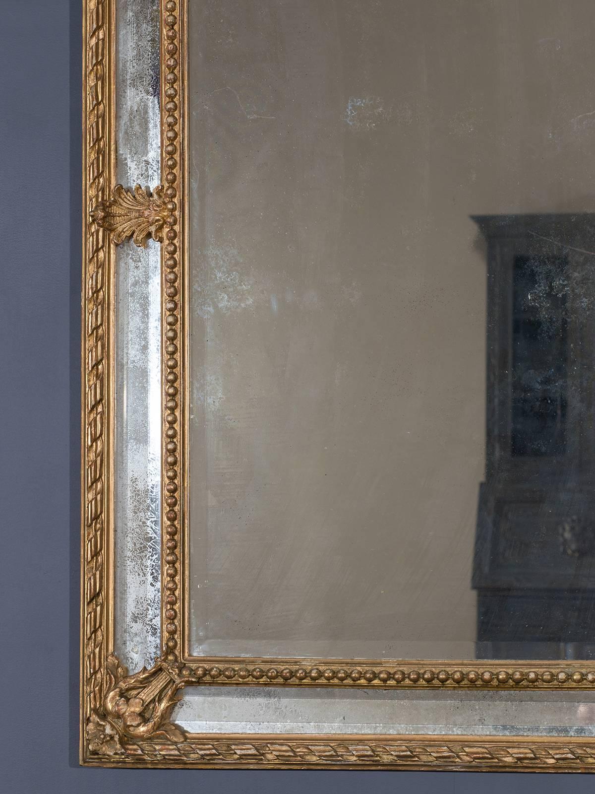 Antique French Louis Philippe Pareclose Mirror, circa 1890 In Excellent Condition For Sale In Houston, TX