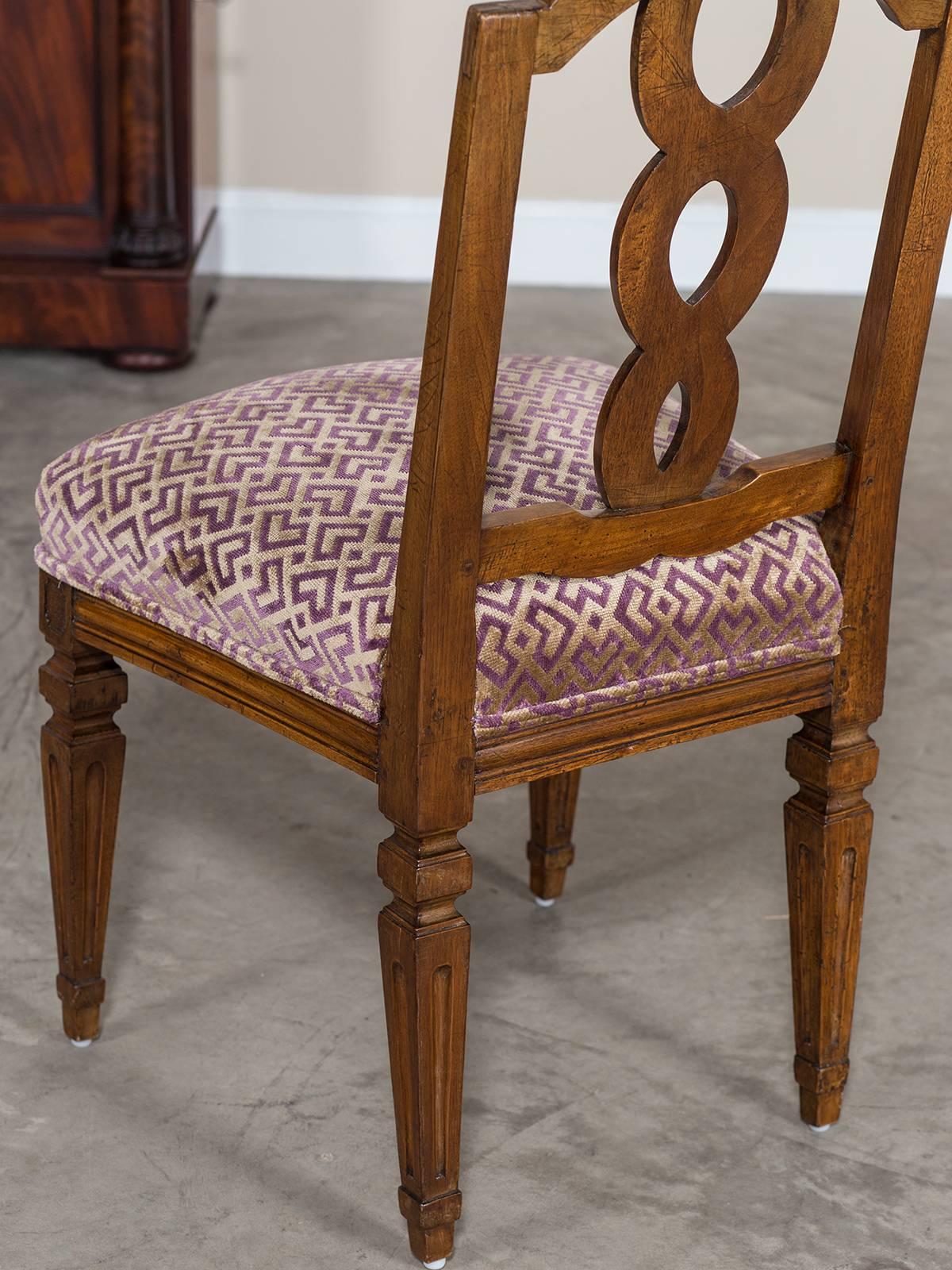 Antique Italian Neoclassical Walnut Chair, circa 1780 2