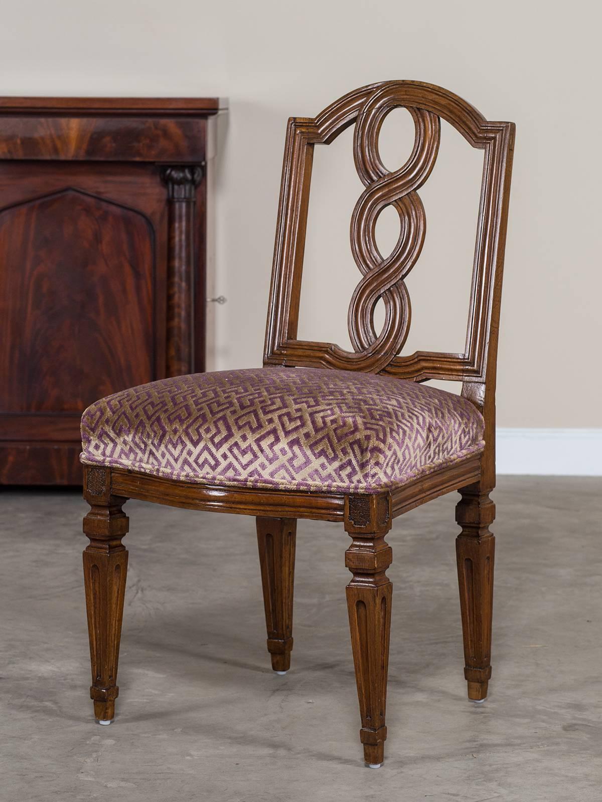 Antique Italian Neoclassical Walnut Chair, circa 1780 4