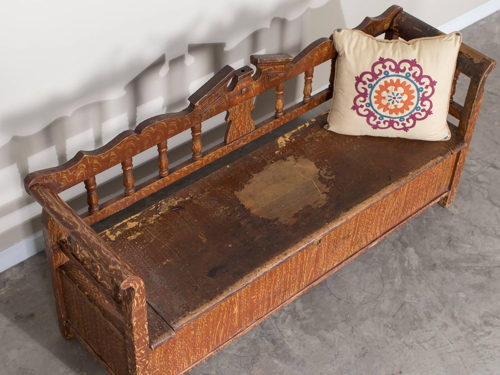 Hungarian Romanian Antique Painted Pine Bench, circa 1875 For Sale 1