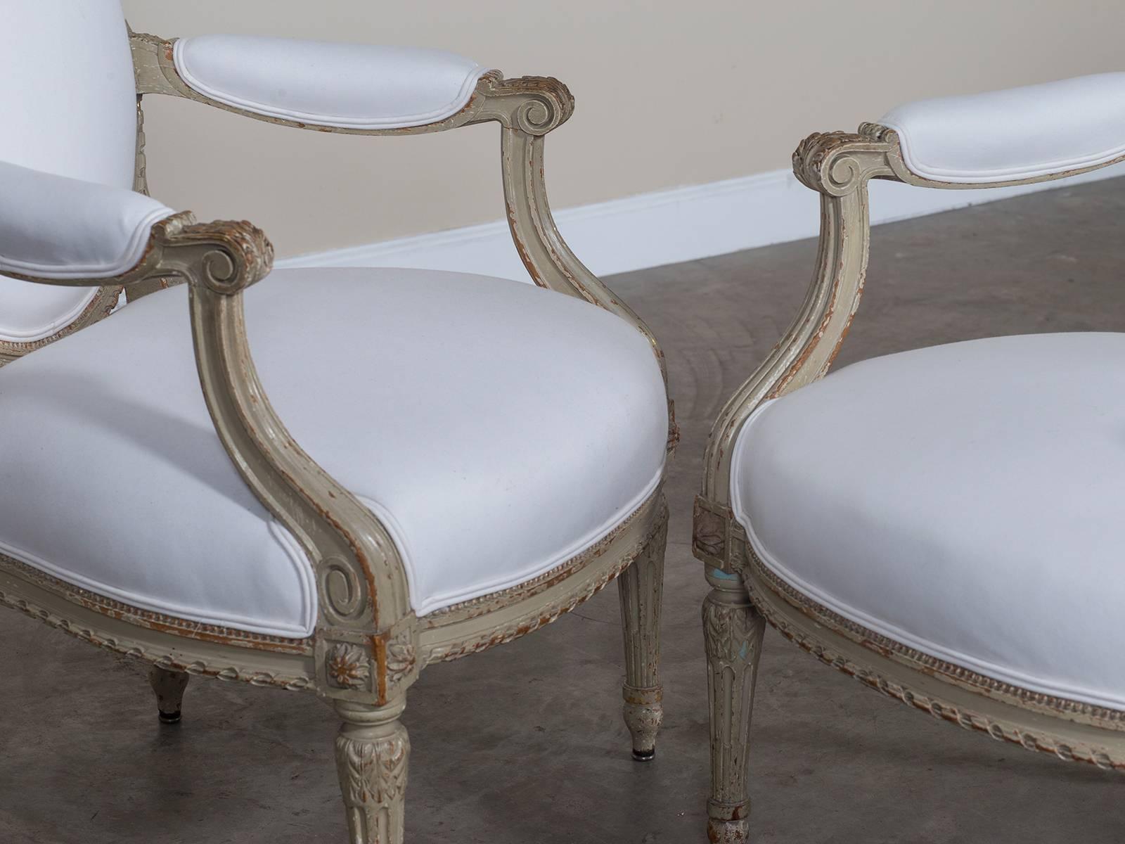 Muslin Pair of Antique French Louis XVI Style Painted Armchairs, circa 1880
