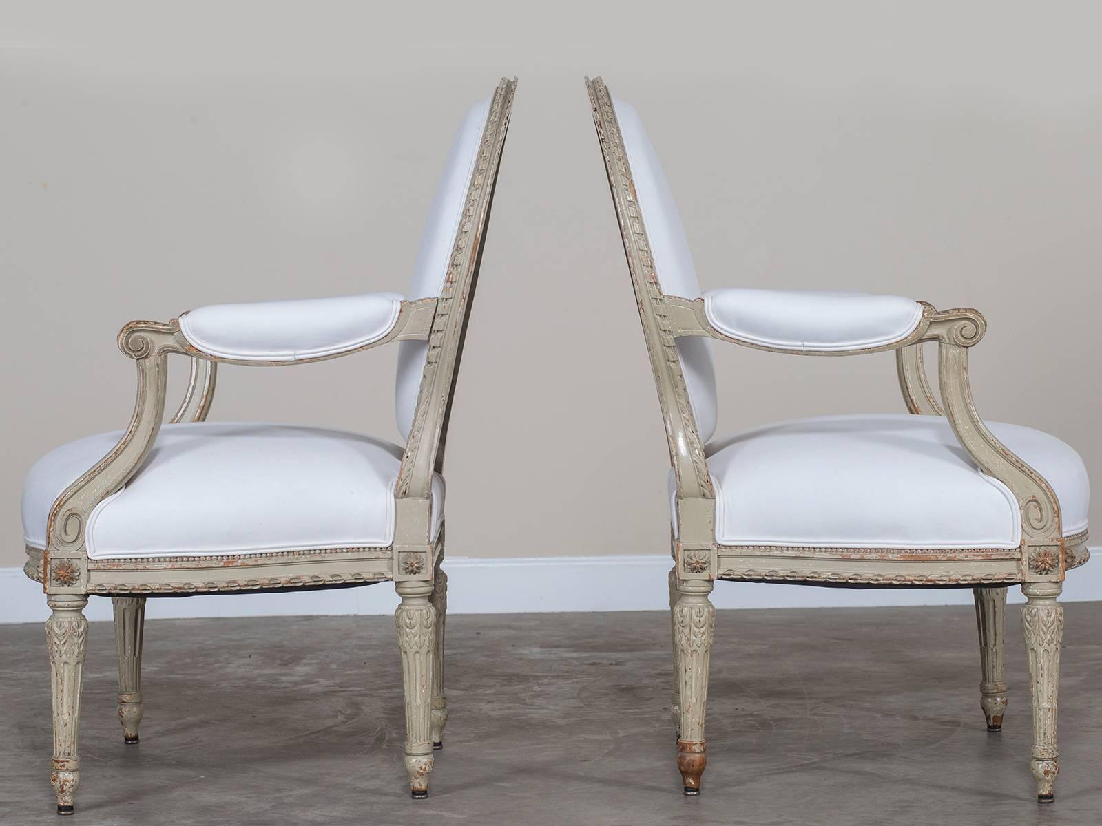 Pair of Antique French Louis XVI Style Painted Armchairs, circa 1880 In Excellent Condition In Houston, TX
