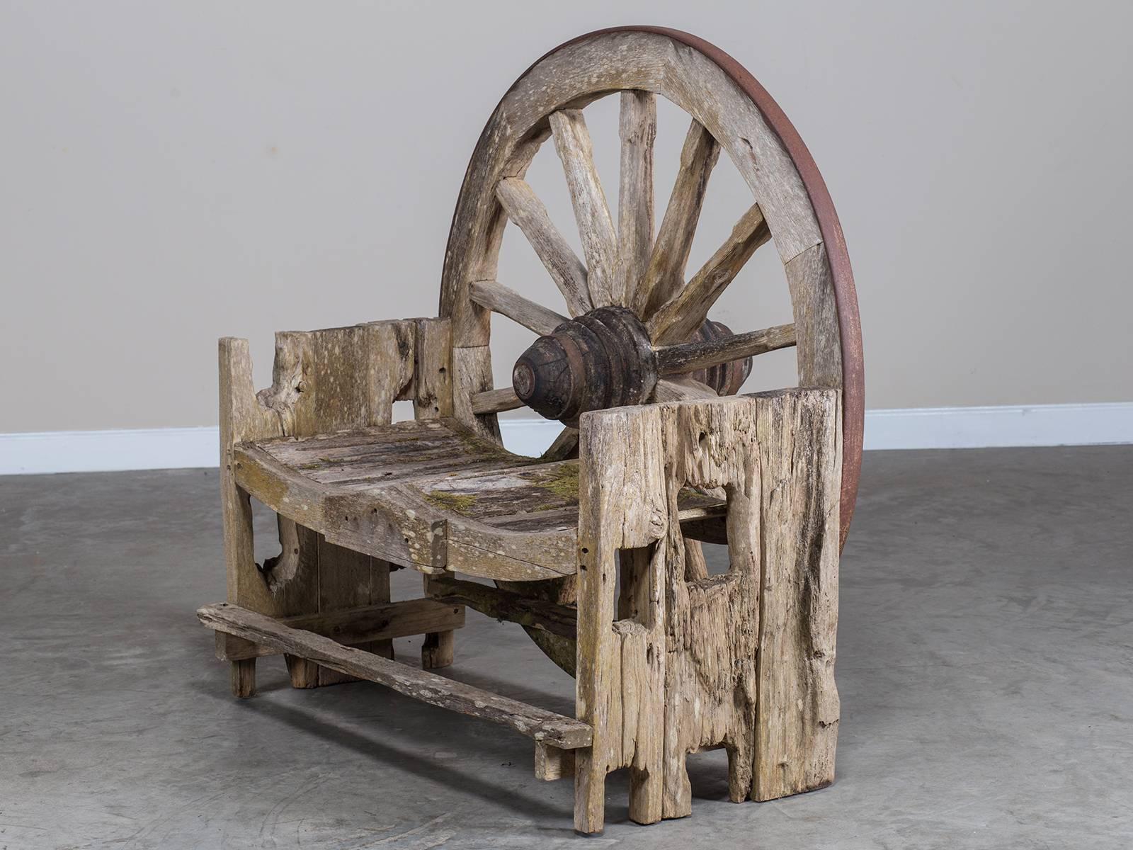 French Wagon Wheel Large Garden Bench, circa 1880 In Excellent Condition In Houston, TX