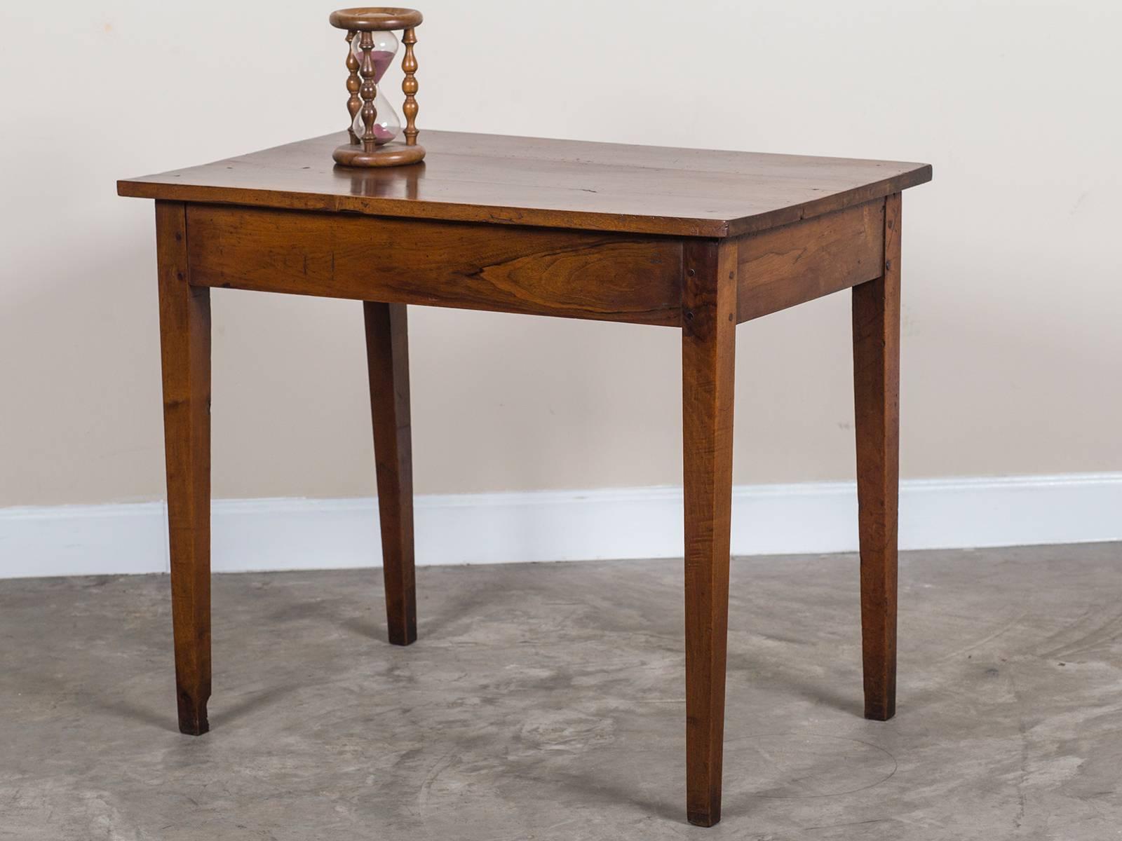 Antique French Louis Philippe Walnut Table with Drawer, circa 1850 1