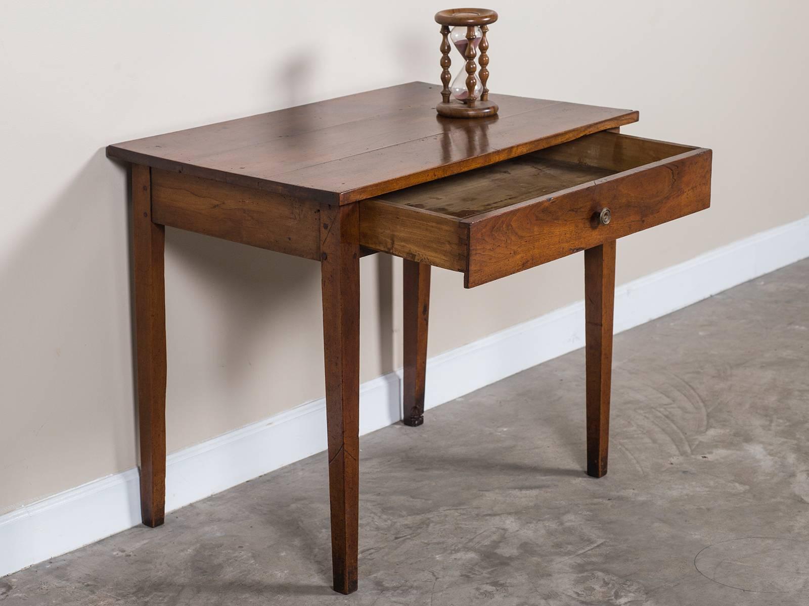 Antique French Louis Philippe Walnut Table with Drawer, circa 1850 5