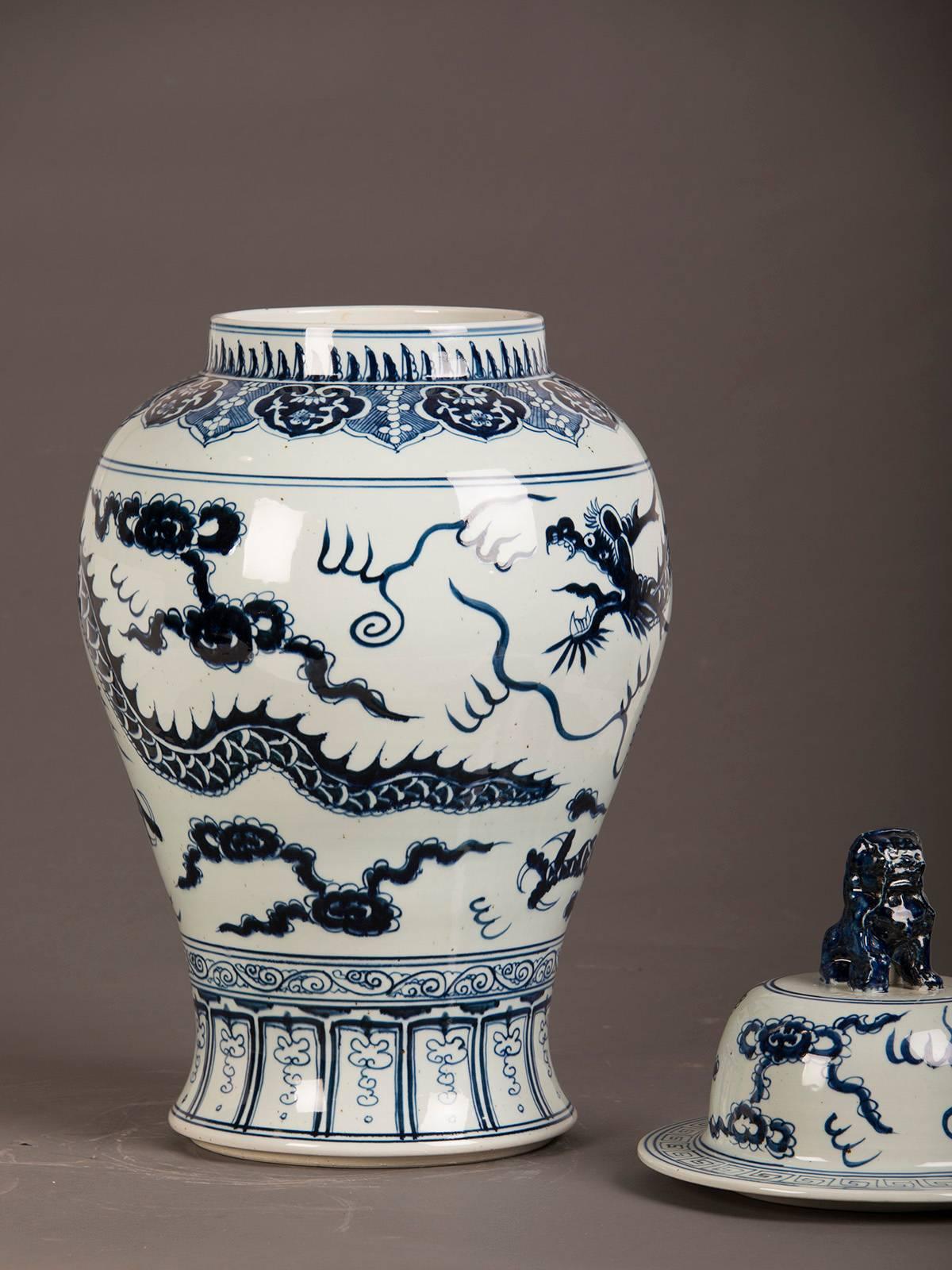 Vintage Chinese Blue and White Temple Jar with Lid, circa 1975 1