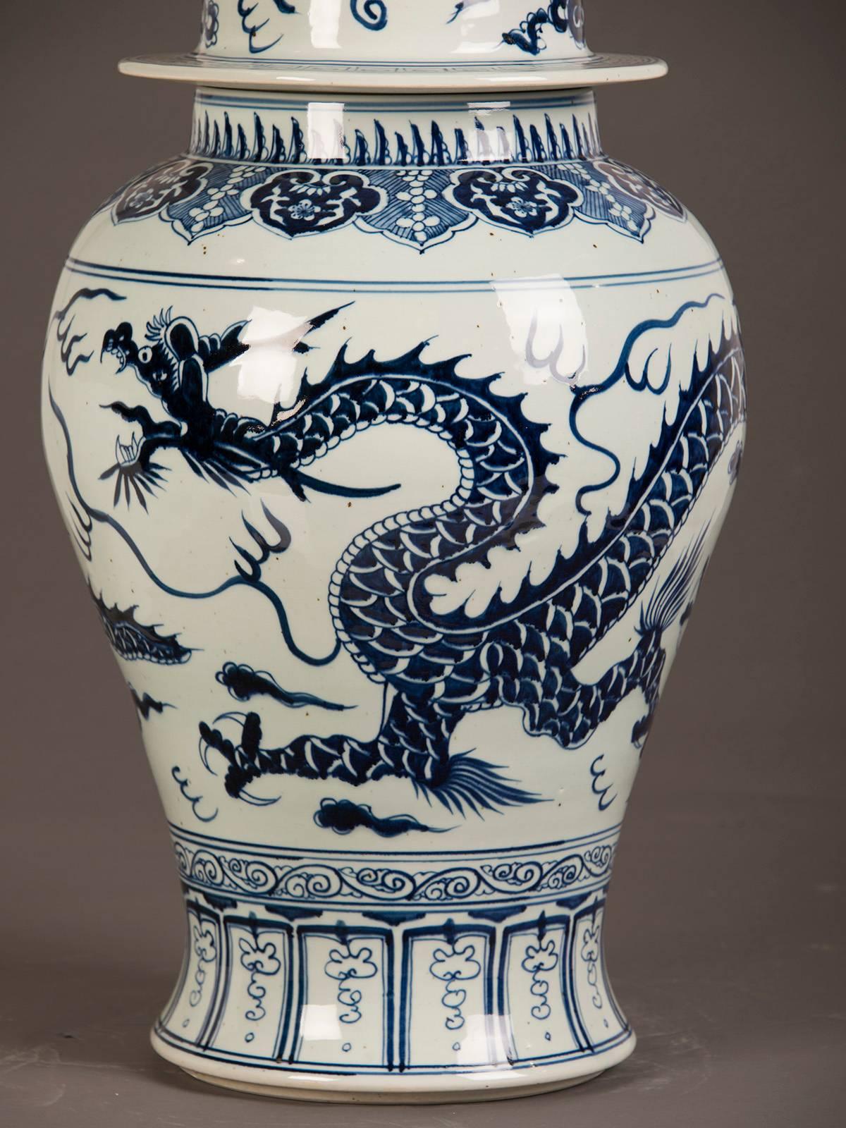 Vintage Chinese Blue and White Temple Jar with Lid, circa 1975 2