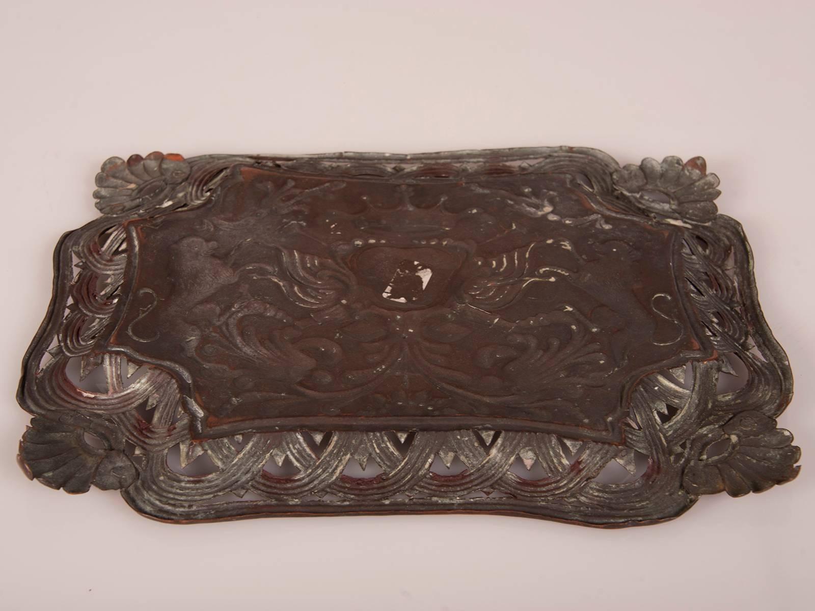 Antique French Copper Tray with Heraldic Lions, circa 1890 For Sale 2