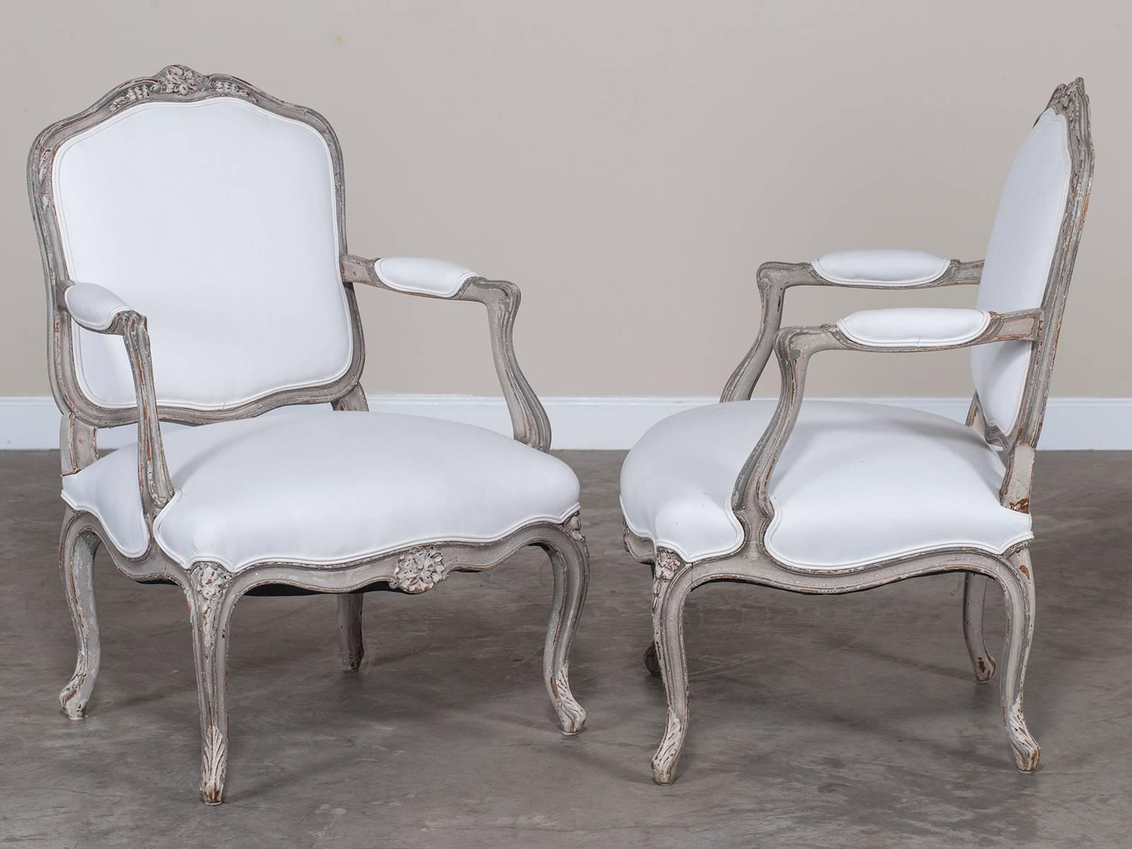 Late 19th Century Pair Antique French Louis XV Painted Armchairs, circa 1880