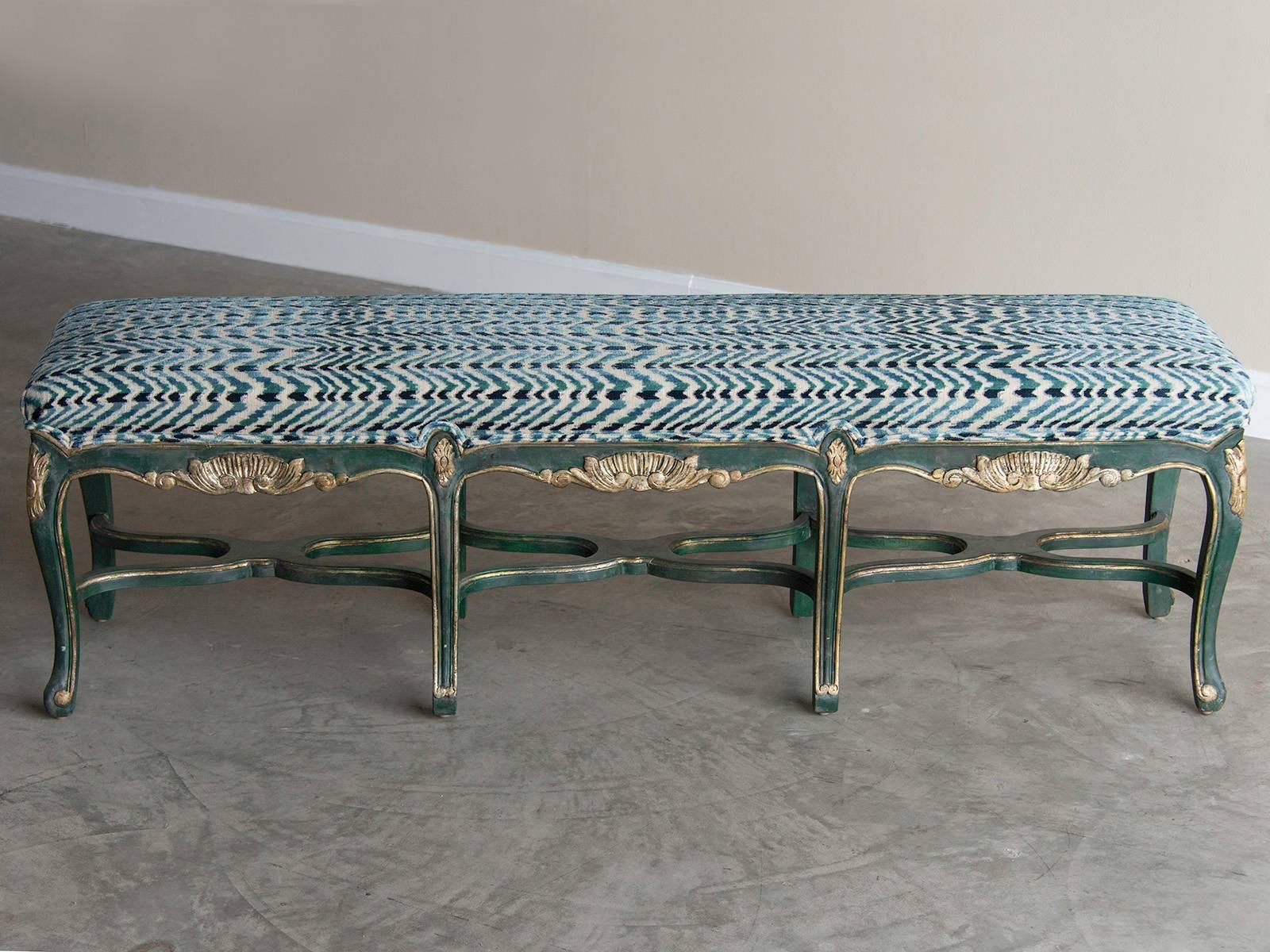Receive our new selections direct from 1stdibs by email each week. Please click follow dealer below and see them first!

Regence style painted bench, eight cabriole legs with stretchers, upholstered seat, France. This attractive bench features the