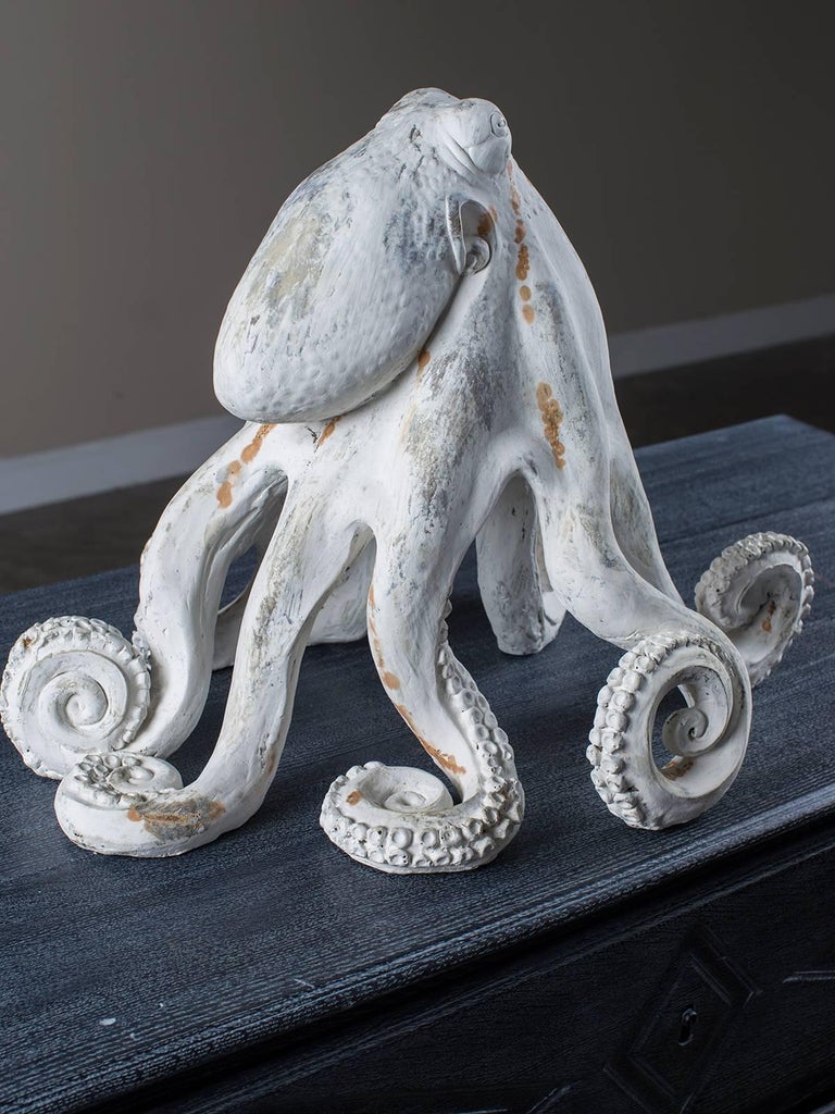contemporary american octopus centerpiece