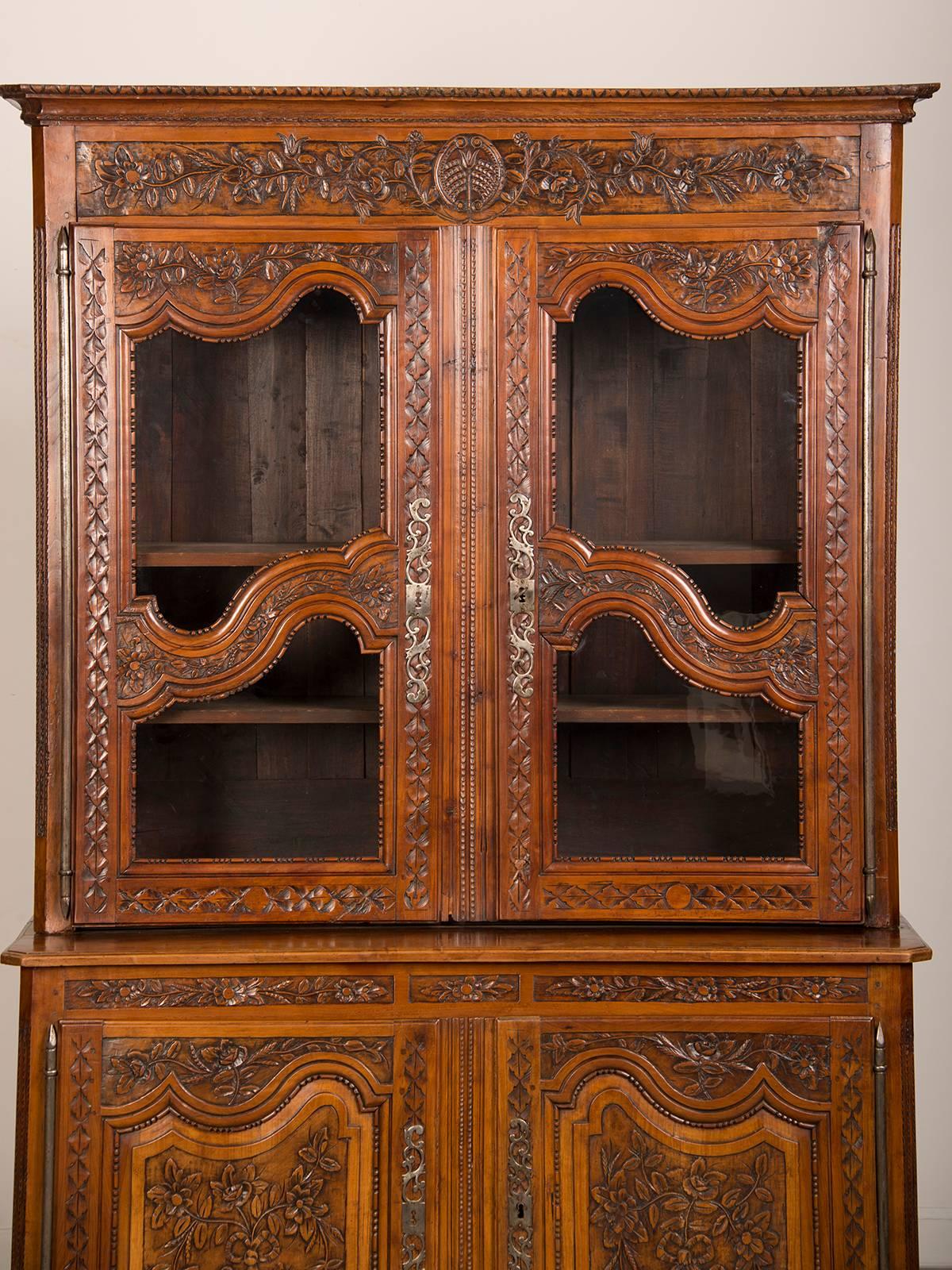Carved Antique French Louis XV Period Cherrywood Buffet à Deux Corps, circa 1760