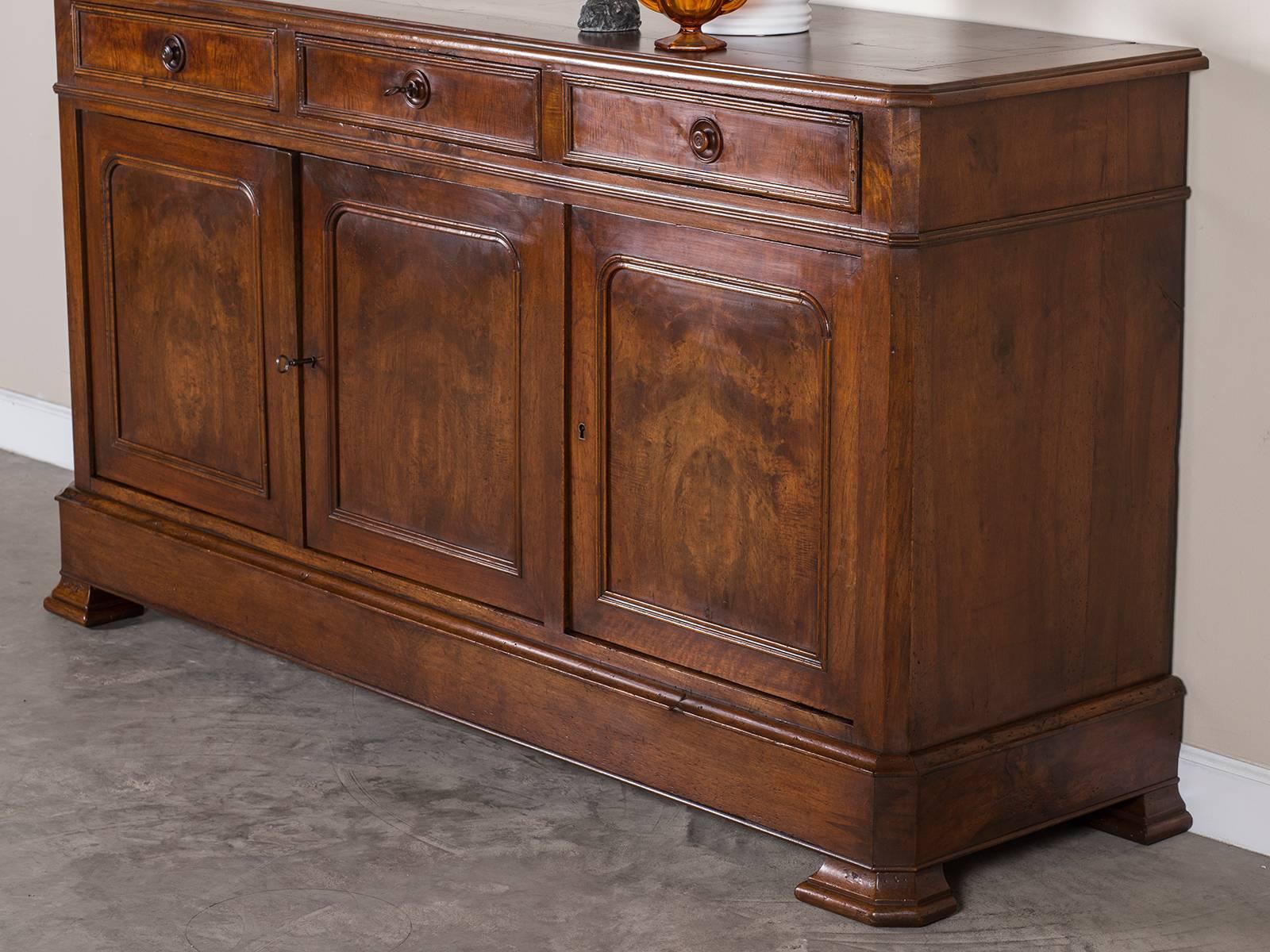 Antique French Louis Philippe Walnut Enfilade, circa 1870 4