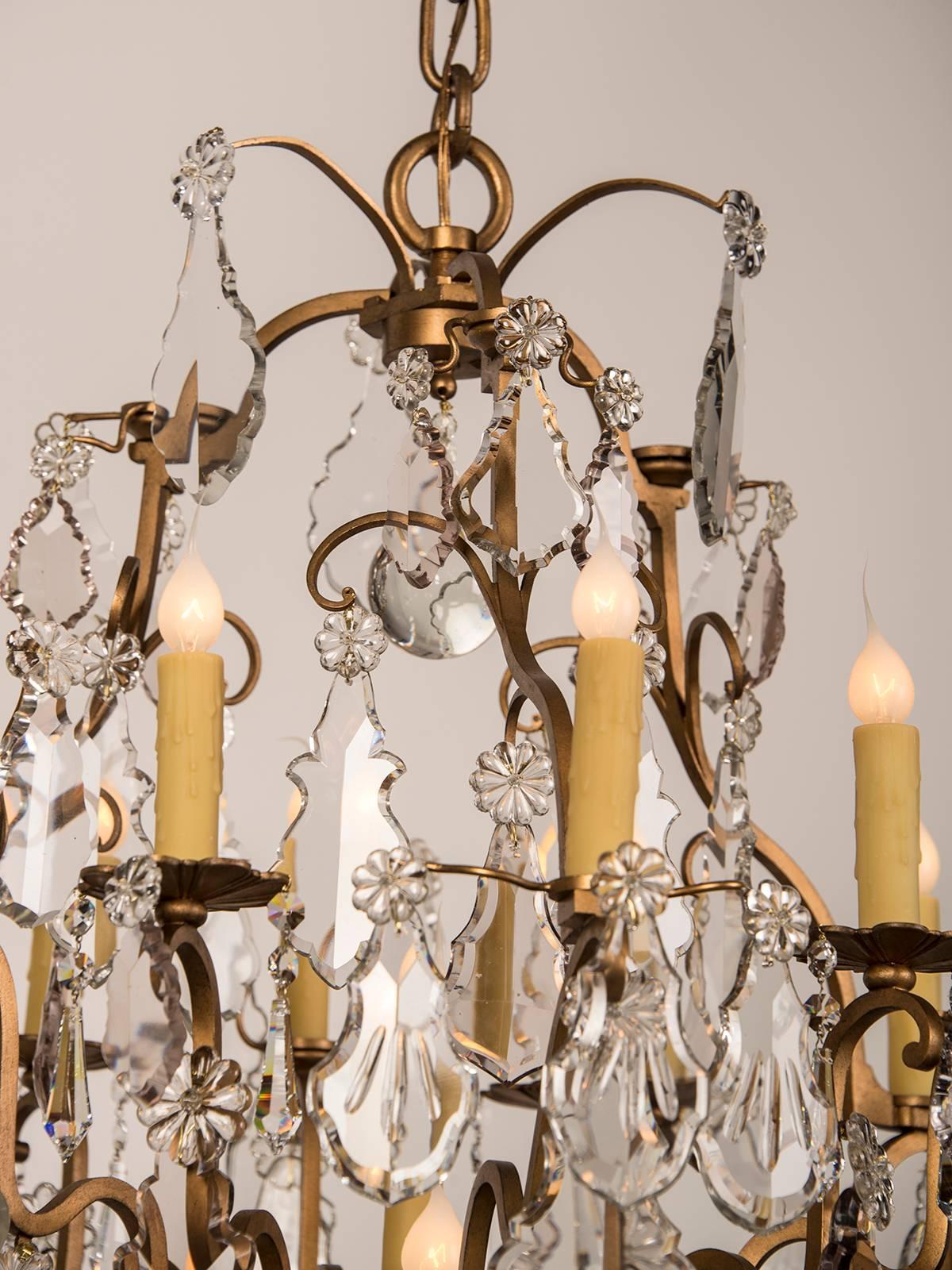 Antique French Louis XV Style Crystal Chandelier with Sixteen Lights circa 1900 In Excellent Condition In Houston, TX