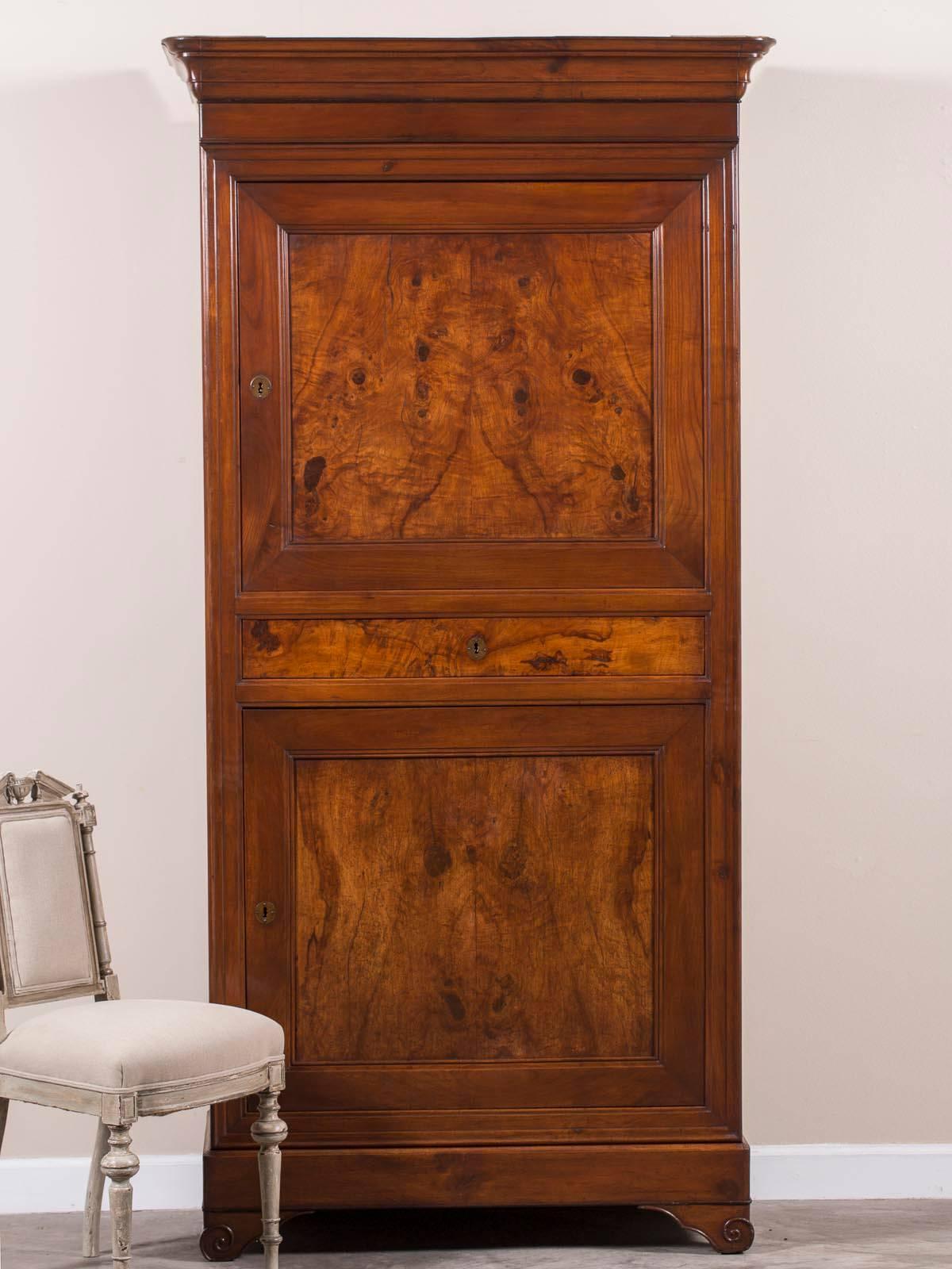 Antique French Louis Philippe Walnut Armoire Cabinet France, circa 1870 1