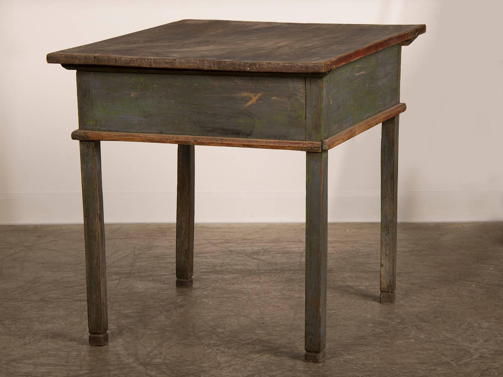 Antique Rustic German Painted Workbench or Writing Table, circa 1790 For Sale 3