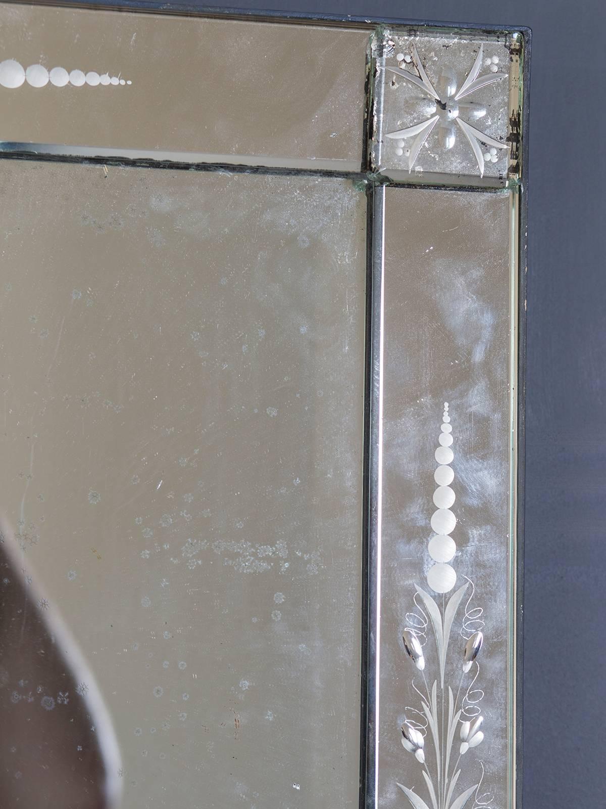 Antique Italian Venetian Mirror, circa 1910 (38 1/4