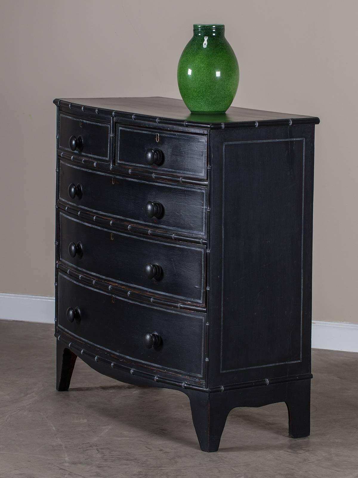 Antique Bow Front Faux Bamboo English Chest of Drawers, circa 1860 In Excellent Condition In Houston, TX