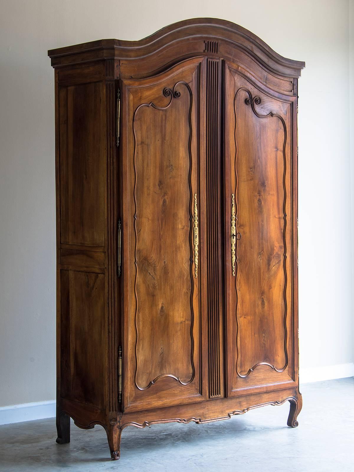 Louis XV Style Antique French Cherrywood Armoire, Normandy, circa 1785 In Excellent Condition In Houston, TX