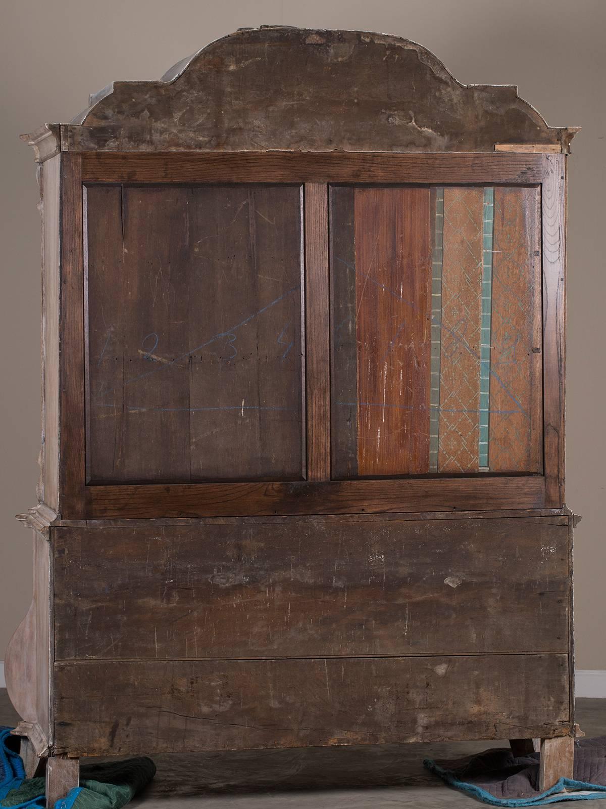 Antique Dutch Painted Linen Cupboard Bombé Cabinet, circa 1780 1