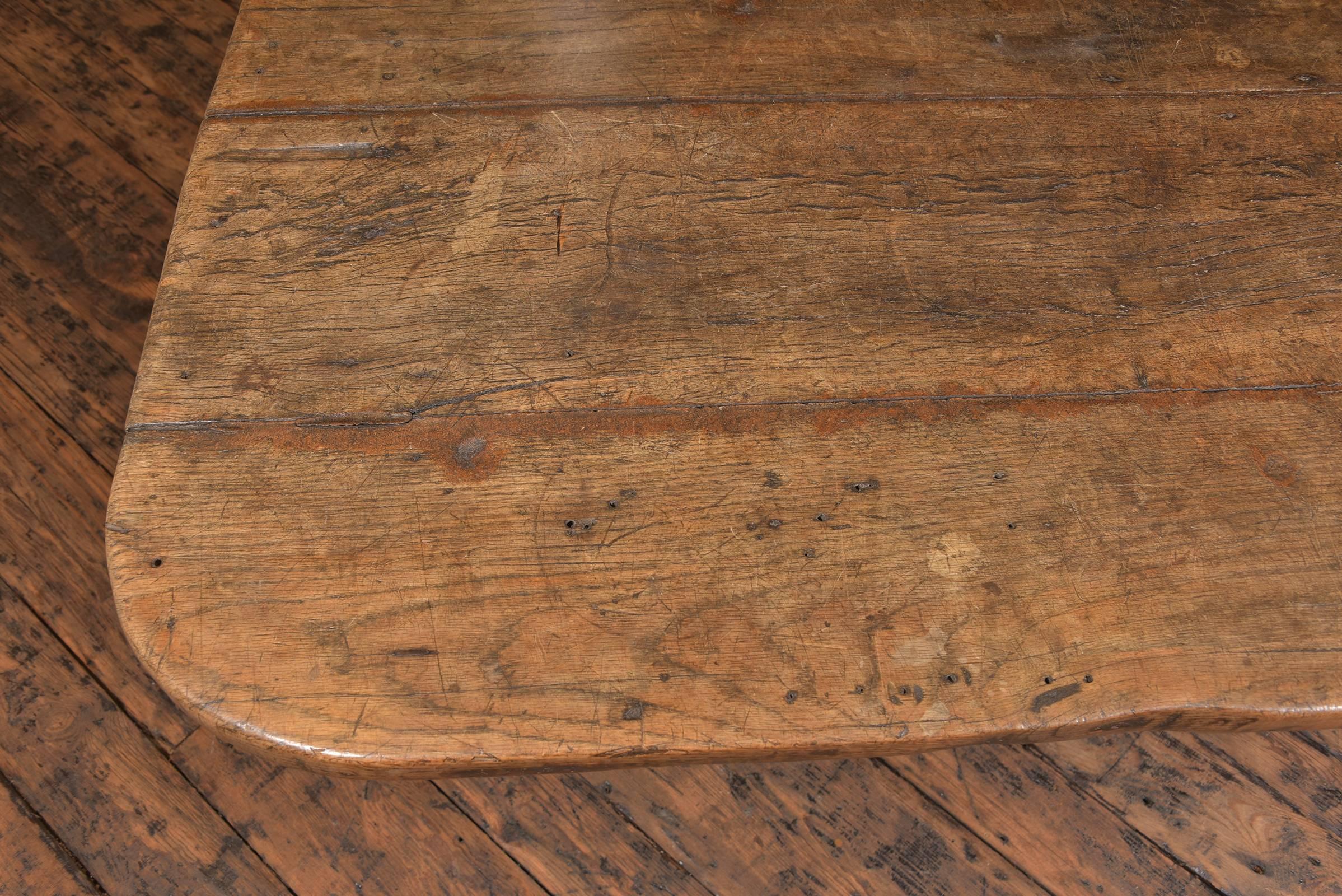 18th Century Spanish Table In Good Condition In Houston, TX