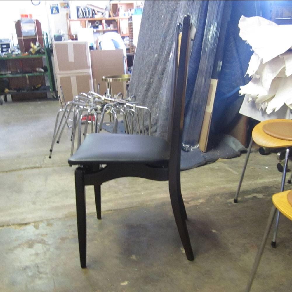 stakmore folding chairs history
