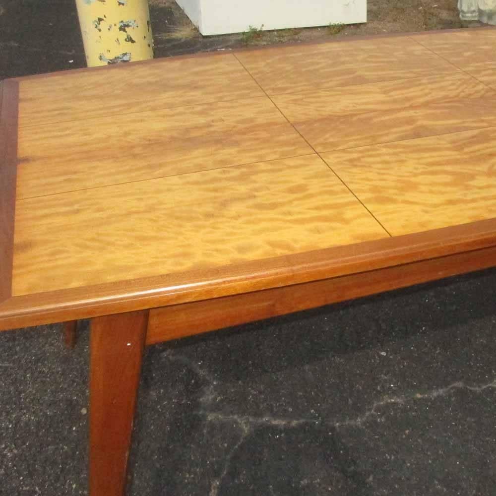 Mid-Century Modern Mid Century Expandable Console Table For Sale