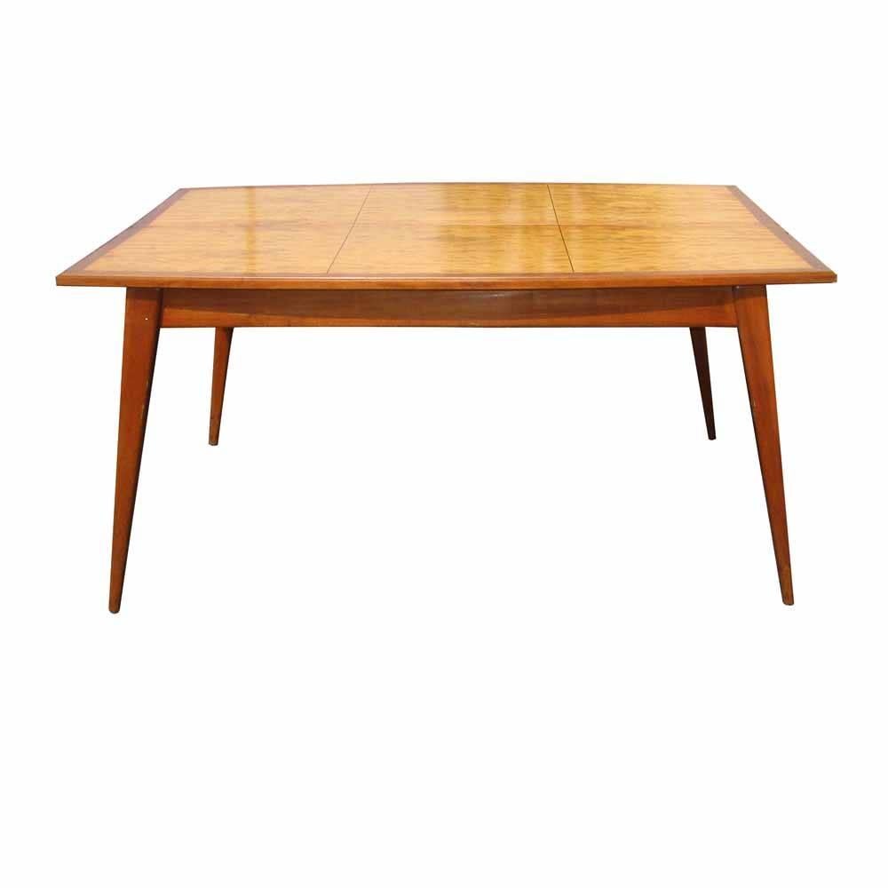 Space saving burled wood top console expands to a dining or work table.
 

Extended 62