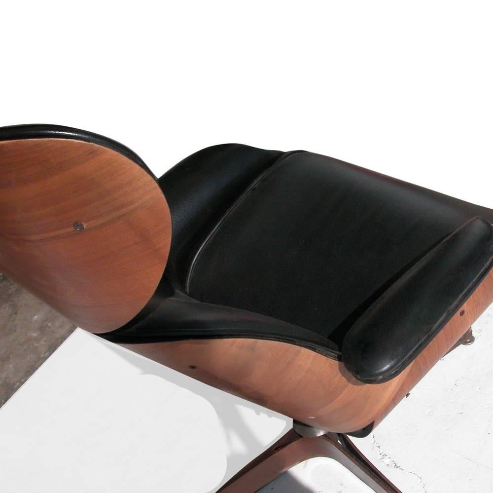 American George Mulhauser Leather Plycraft Lounge Chair