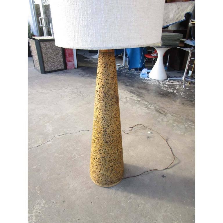 Vintage Miller Mid Century Cork Floor Lamp Mr14775 At 1stdibs Mid Century Modern Vintage Miller Cork Floor Lamp Mr14775 For