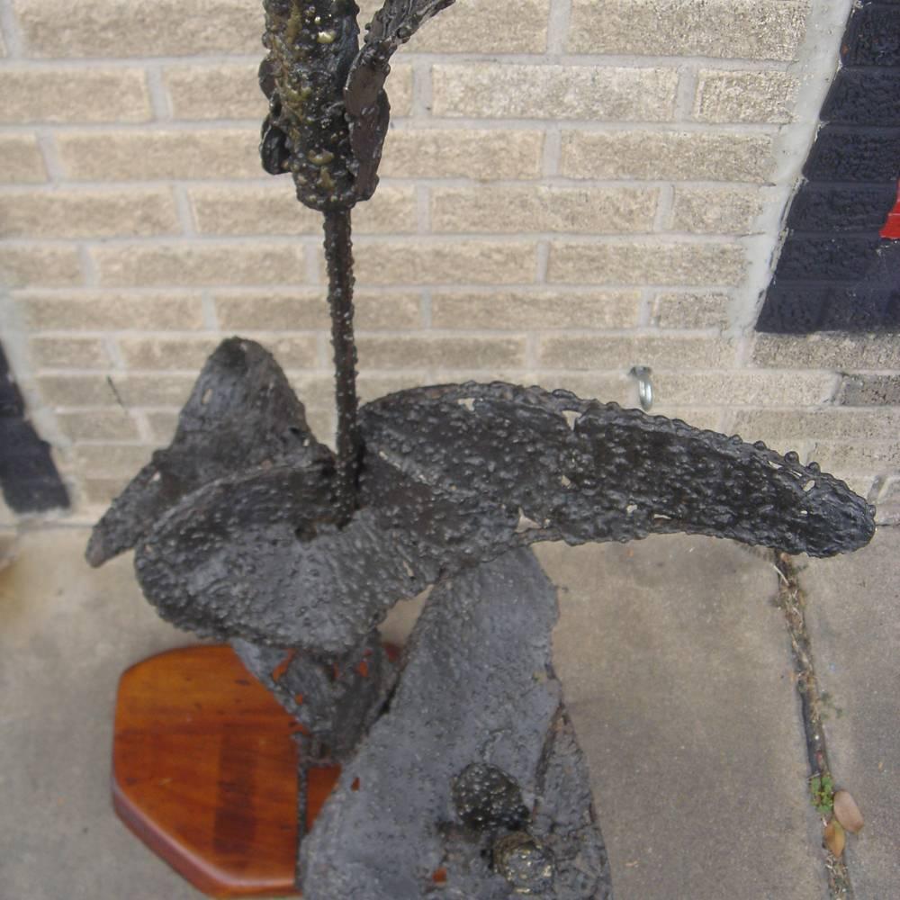4ft Vintage Brutalist Cat Tail Sculpture   In Good Condition In Pasadena, TX