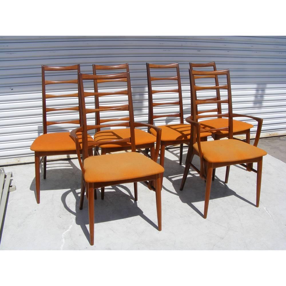 Vintage Mid-Century Niels Kofoed Lis Chairs 

 
Beautifully curved backs with orange fabric cushions
Reupholstery recommended. Table not available,

 