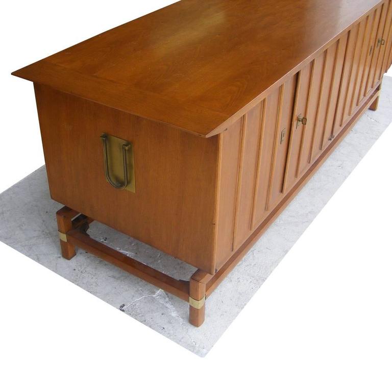 Vintage MidCentury Credenza Buffet Hickory Furniture at 1stDibs