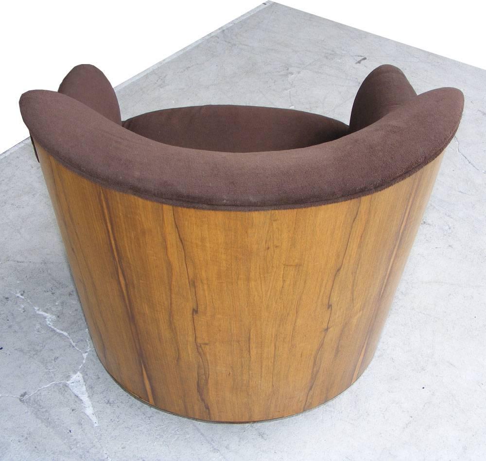 Mid-Century Modern Vintage Mid-Century Barrel Swivel Lounge Chair by Milo Baughman Thayer Coggin For Sale