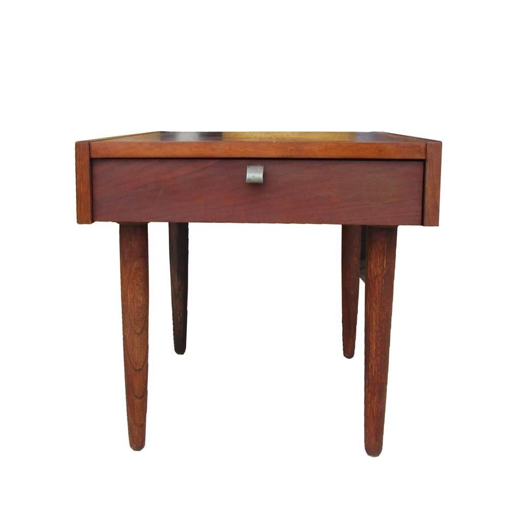 Mid-Century Modern Pair of Merton Gershun American of Martinsville Nightstands For Sale