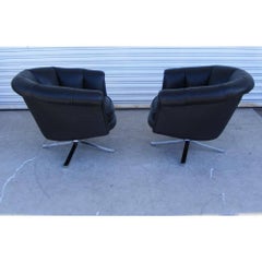 Paar Nicos Zographos Lounge-Stühle aus der Mitte des Jahrhunderts