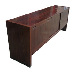 Dyrlund Vintage Moderno de Mediados de Siglo  Credenza de palisandro