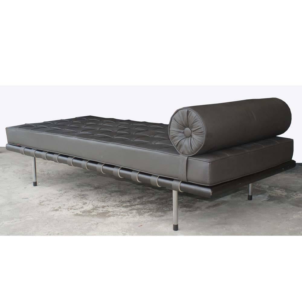 Late 20th Century Mies van der Rohe Style Brazilian Artesian Classic Daybed For Sale